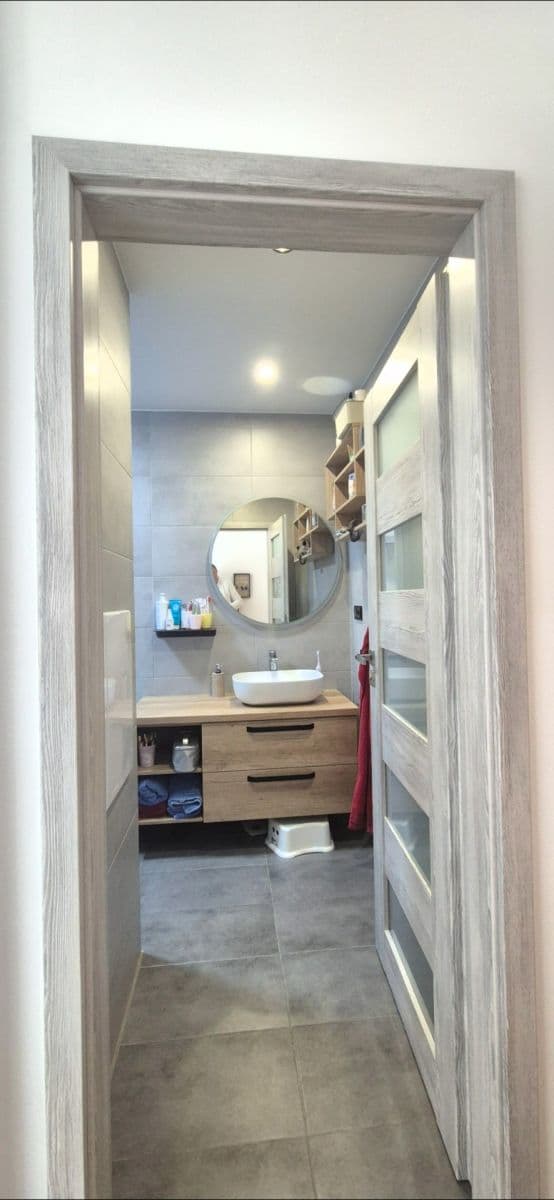 3 bedroom flat to rent, 71 m², Nábřeží, Napajedla, Zlínský Region 3 bedroom flat to rent, 71 m², Nábřeží, Napajedla, Zlínský Region