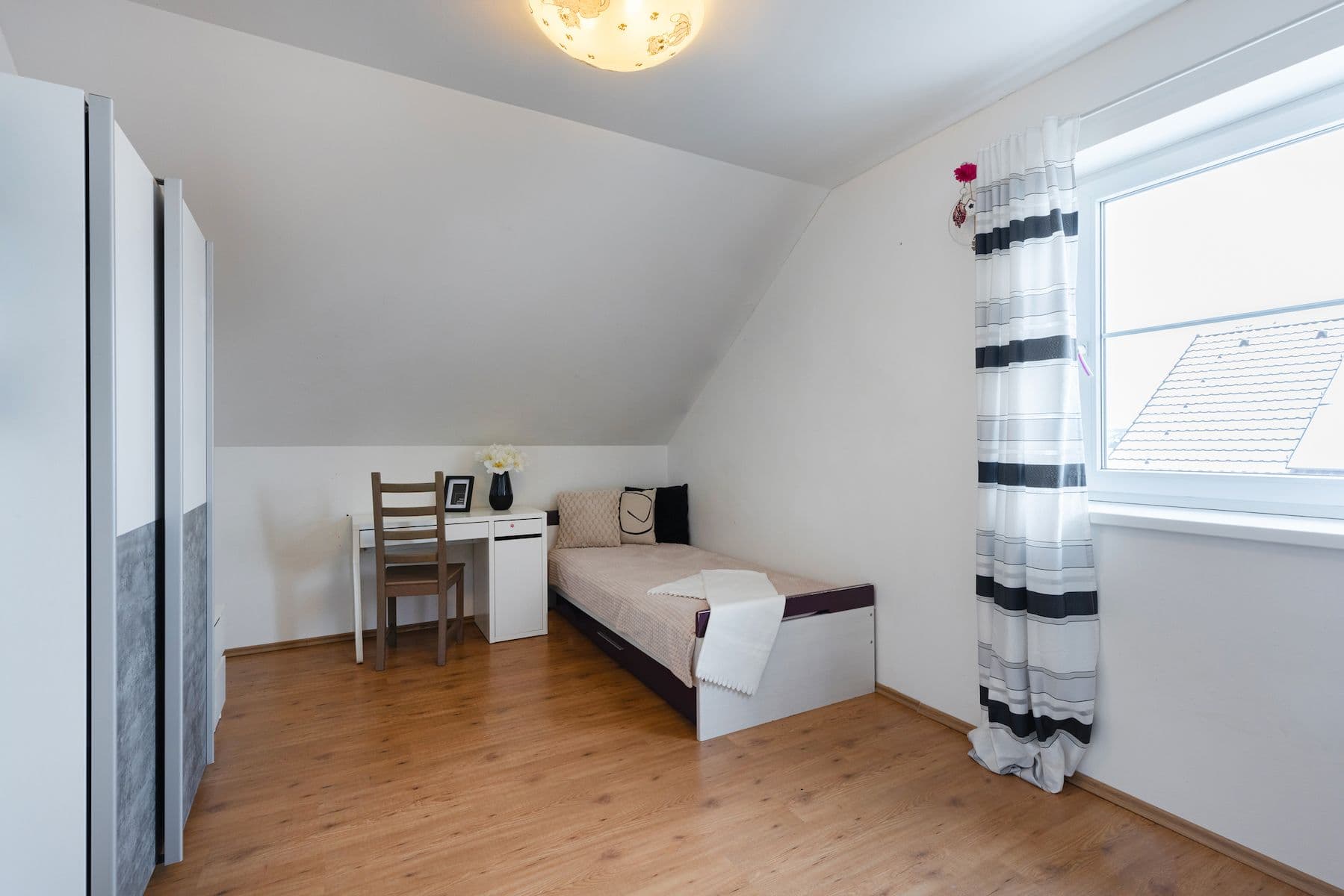 4 bedroom flat for sale, 129 m², K Vidouši, Unhošť, Středočeský Region 4 bedroom flat for sale, 129 m², K Vidouši, Unhošť, Středočeský Region