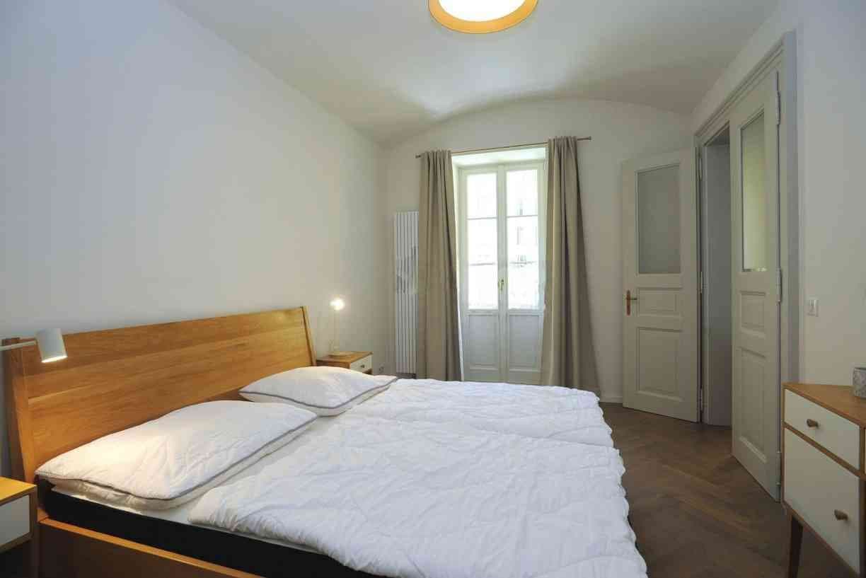 1 bedroom with open-plan kitchen flat to rent, 84 m², Žatecká, Prague, Prague 1 bedroom with open-plan kitchen flat to rent, 84 m², Žatecká, Prague, Prague