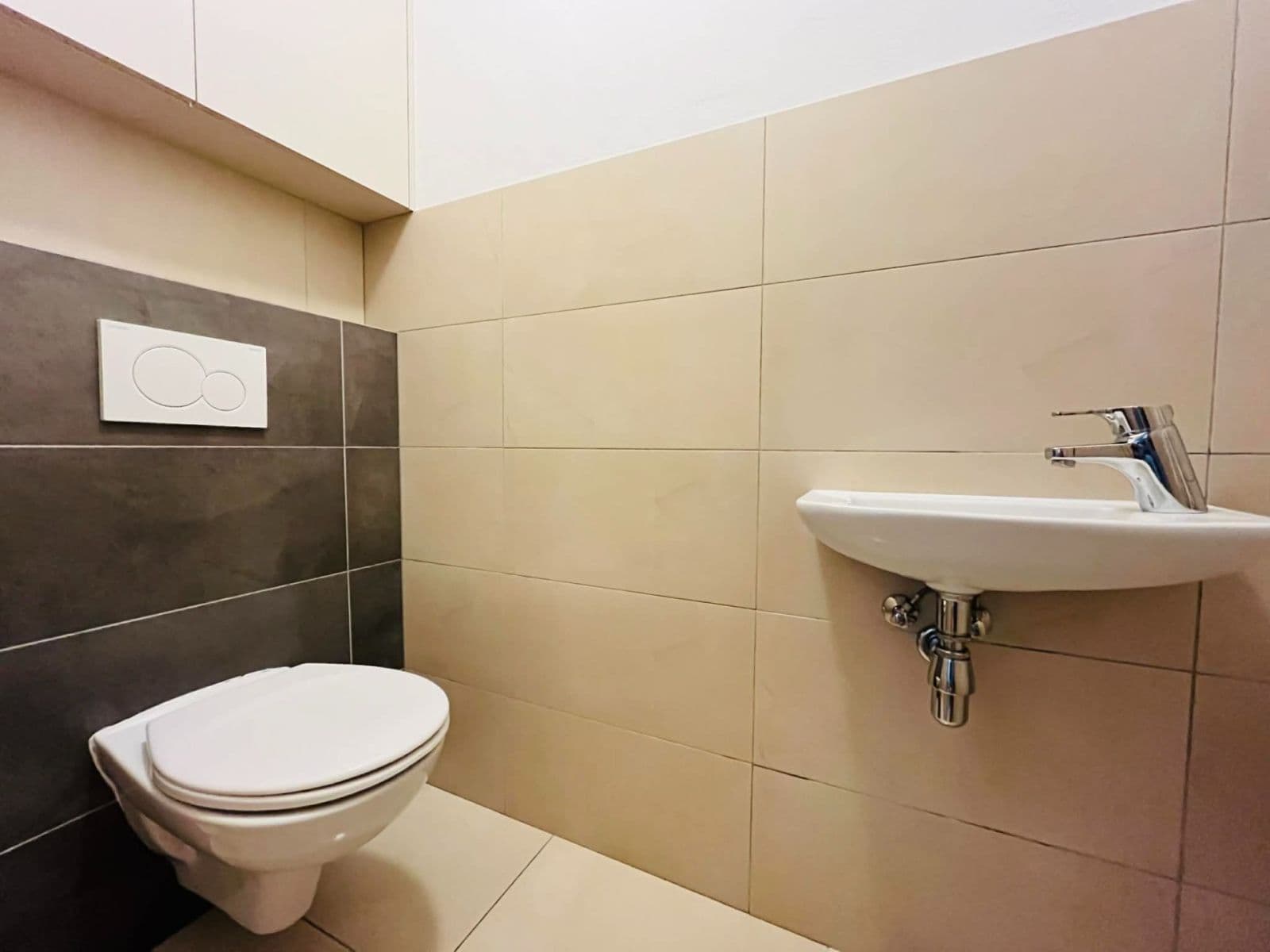 2 bedroom with open-plan kitchen flat for sale, 69 m², Višňová, Moravany, Jihomoravský Region 2 bedroom with open-plan kitchen flat for sale, 69 m², Višňová, Moravany, Jihomoravský Region