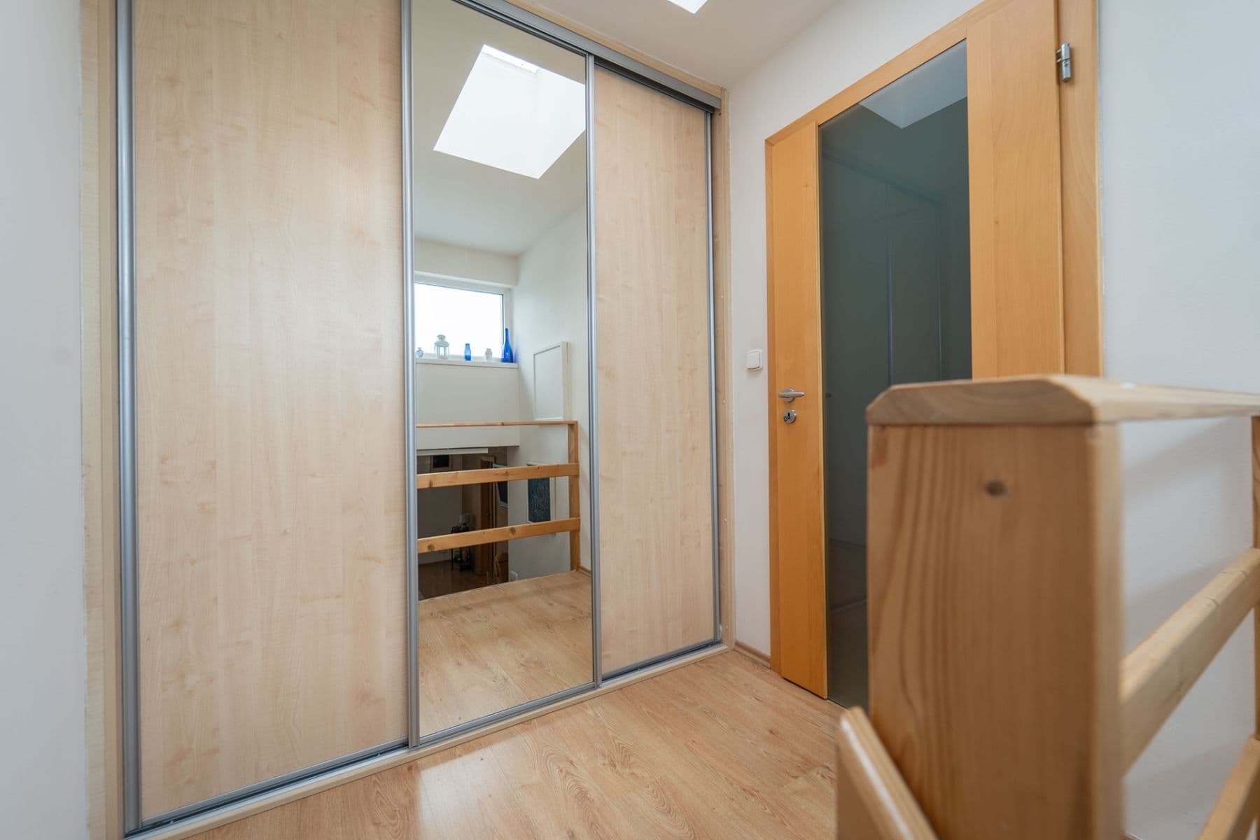 1 bedroom with open-plan kitchen flat to rent, 56 m², Viklefova, Prague, Prague 1 bedroom with open-plan kitchen flat to rent, 56 m², Viklefova, Prague, Prague