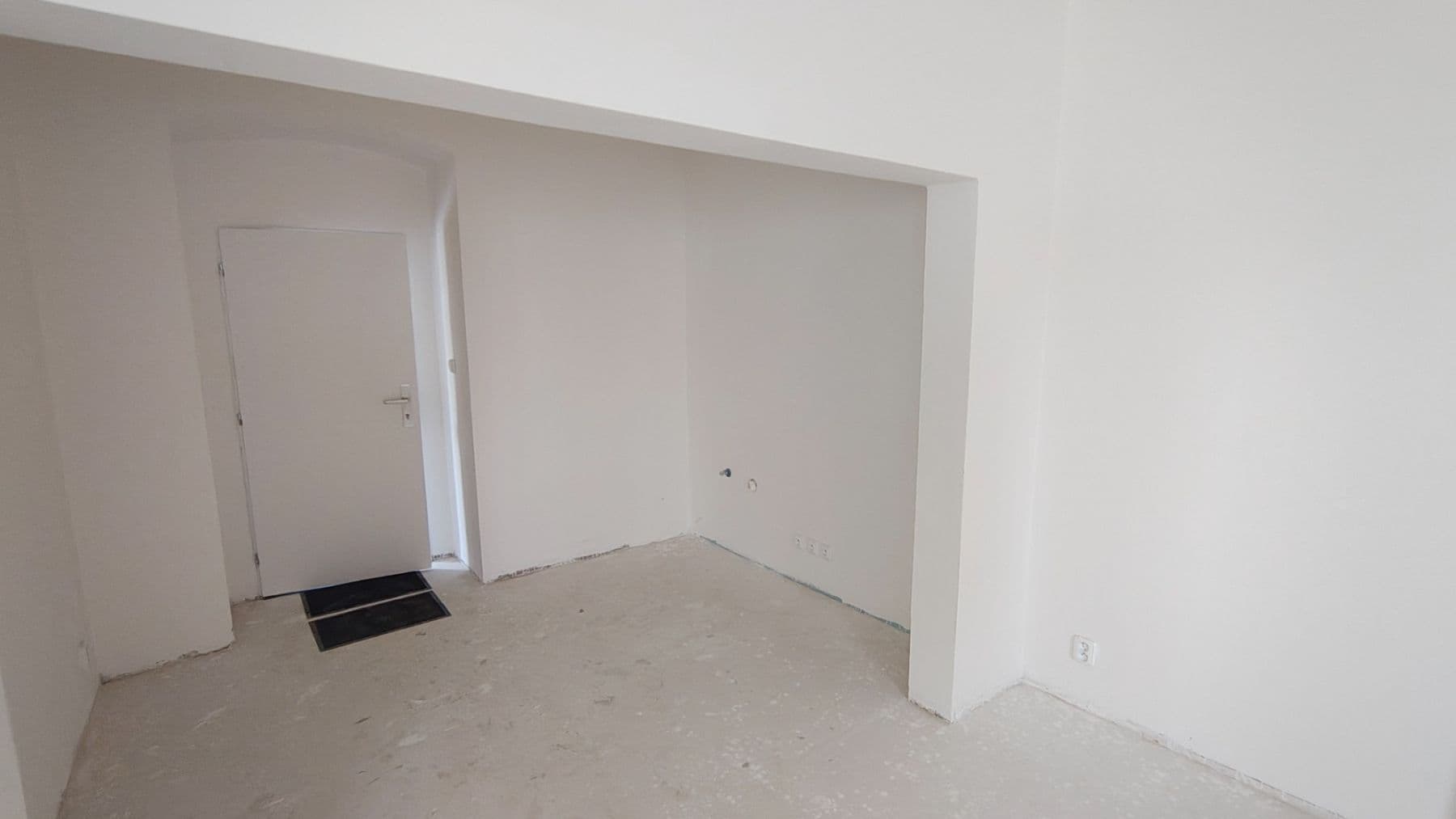 non-residential property to rent, 48 m², Fügnerova, Kladno, Středočeský Region non-residential property to rent, 48 m², Fügnerova, Kladno, Středočeský Region