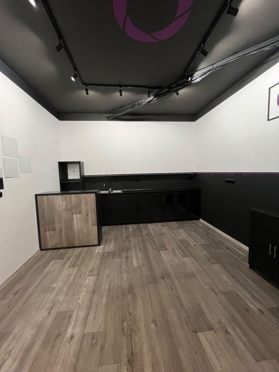 non-residential property to rent, 24 m², Rýmařovská, Prague, Prague non-residential property to rent, 24 m², Rýmařovská, Prague, Prague