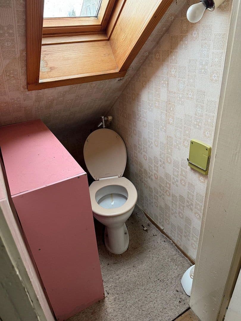 house for sale, 199 m², Weinstadt, Baden-Württemberg house for sale, 199 m², Weinstadt, Baden-Württemberg