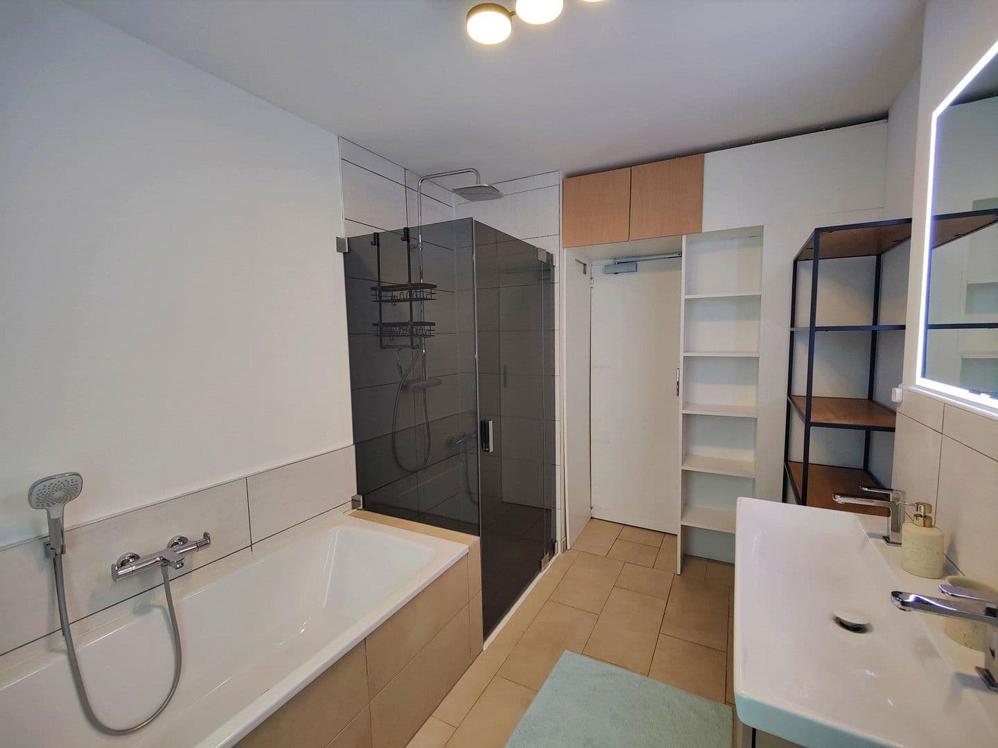 2 bedroom with open-plan kitchen flat to rent, 105 m², Am Golfplatz 1, Mittenwalde, Brandenburg 2 bedroom with open-plan kitchen flat to rent, 105 m², Am Golfplatz 1, Mittenwalde, Brandenburg