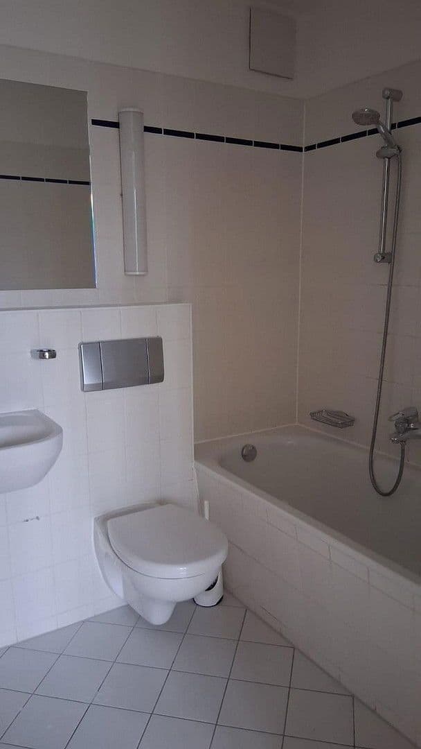 3 bedroom flat to rent, 62 m², Kleine Alexanderstraße 12, Berlin, Berlin 3 bedroom flat to rent, 62 m², Kleine Alexanderstraße 12, Berlin, Berlin