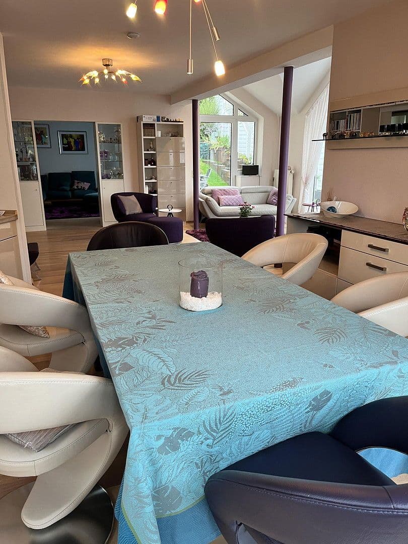 house for sale, 237 m², Ingelheim am Rhein, Rhineland-Palatinate house for sale, 237 m², Ingelheim am Rhein, Rhineland-Palatinate