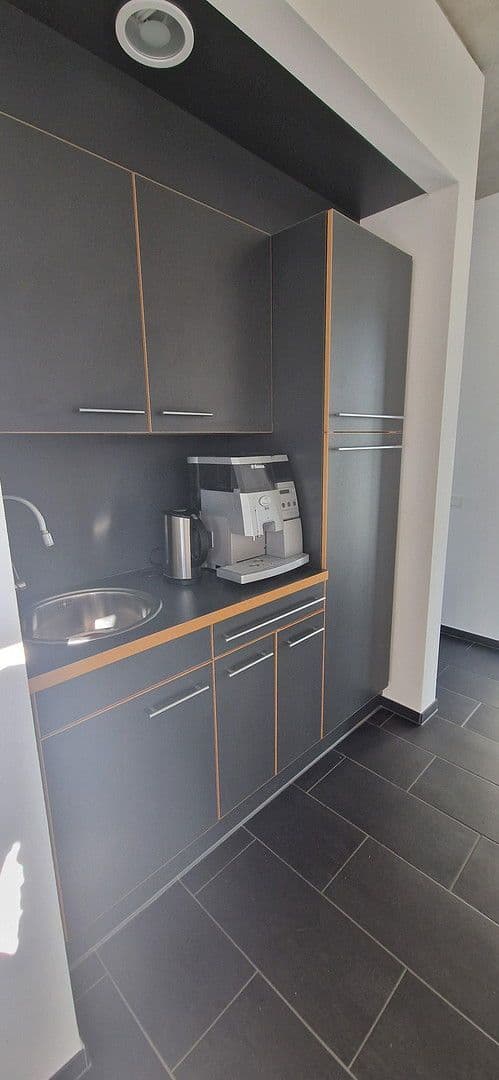 office to rent, 380 m², Dieselstr. 10, Ditzingen, Baden-Württemberg office to rent, 380 m², Dieselstr. 10, Ditzingen, Baden-Württemberg