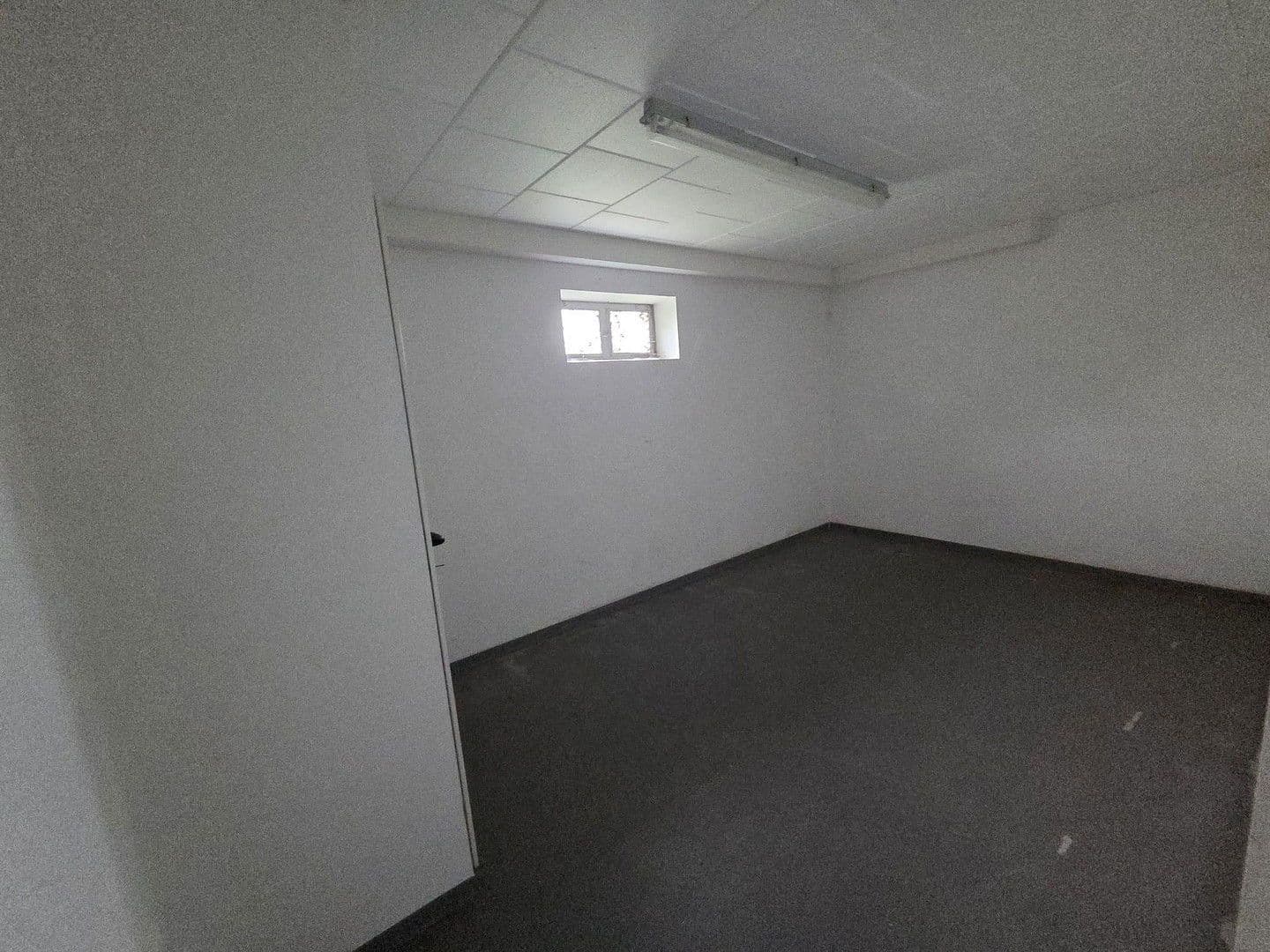 office to rent, 140 m², Hauptstr. 68, Beuren (Hochwald), Rhineland-Palatinate office to rent, 140 m², Hauptstr. 68, Beuren (Hochwald), Rhineland-Palatinate