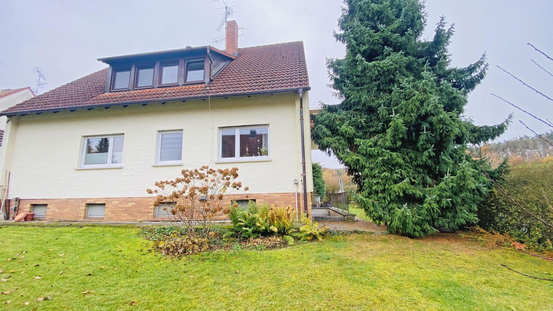 house for sale, 164 m², Veitsbronn, Bavaria house for sale, 164 m², Veitsbronn, Bavaria