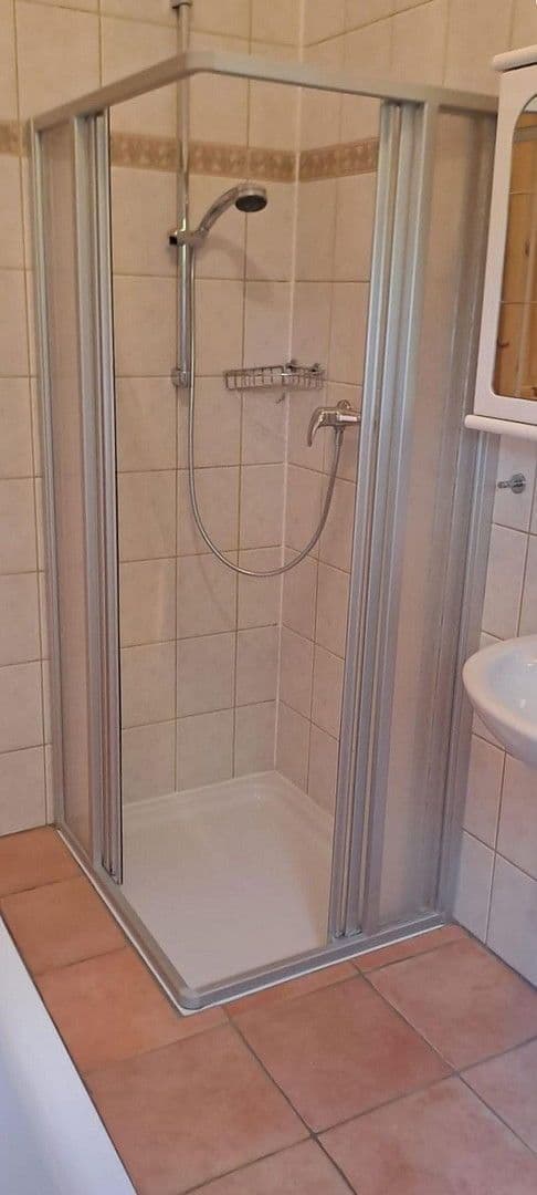 house for sale, 211 m², Freyburger Allee 16, Nierstein, Rhineland-Palatinate house for sale, 211 m², Freyburger Allee 16, Nierstein, Rhineland-Palatinate