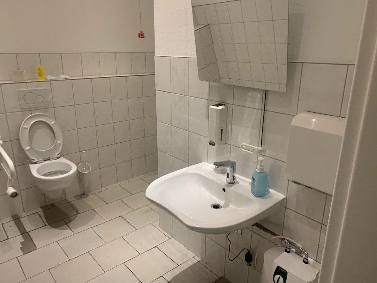 non-residential property to rent, 6,000 m², Niedernwöhren, Lower Saxony non-residential property to rent, 6,000 m², Niedernwöhren, Lower Saxony