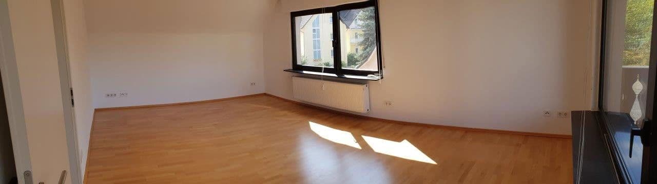 3 bedroom with open-plan kitchen flat to rent, 116 m², Schubertstrasse, Dreieich, Hesse 3 bedroom with open-plan kitchen flat to rent, 116 m², Schubertstrasse, Dreieich, Hesse