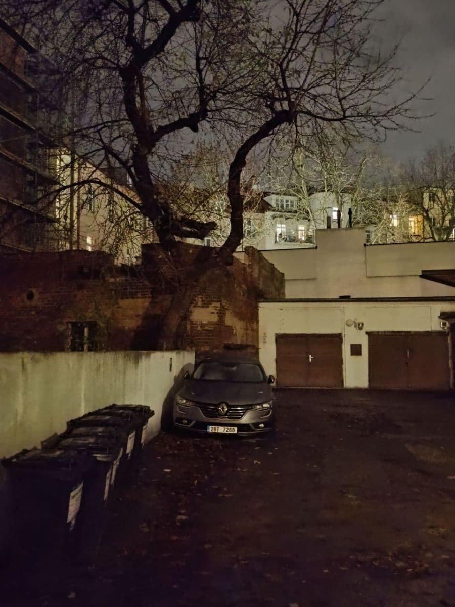 garage to rent, 40 m², Havanská, Prague, Prague garage to rent, 40 m², Havanská, Prague, Prague