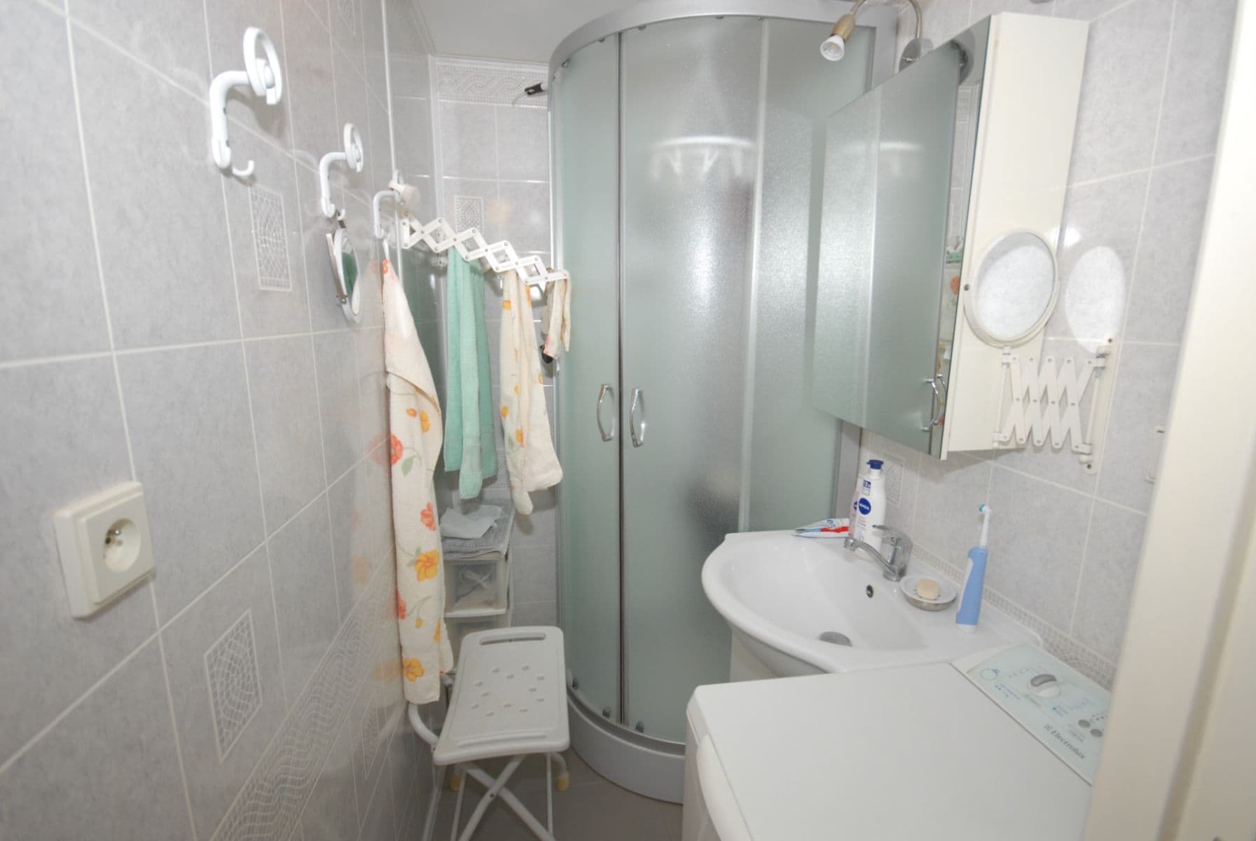 1 bedroom with open-plan kitchen flat to rent, 44 m², Poznaňská, Prague, Prague 1 bedroom with open-plan kitchen flat to rent, 44 m², Poznaňská, Prague, Prague