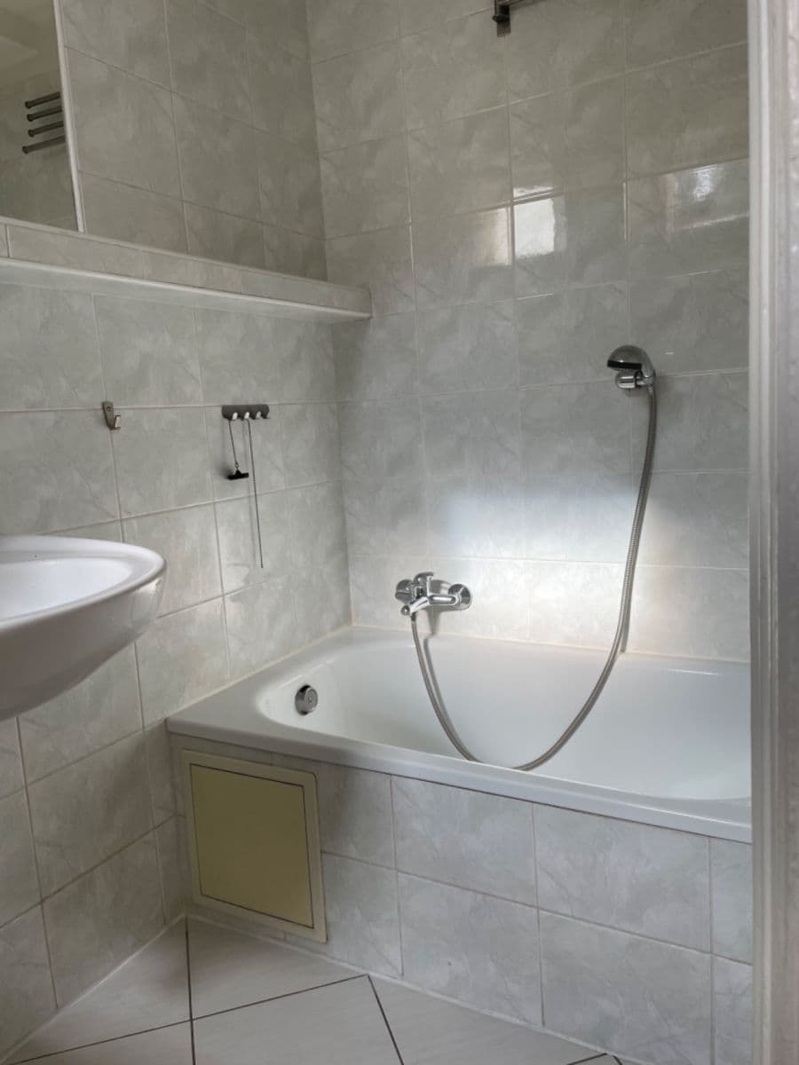 2 bedroom flat to rent, 52 m², Belgická, Prague, Prague 2 bedroom flat to rent, 52 m², Belgická, Prague, Prague