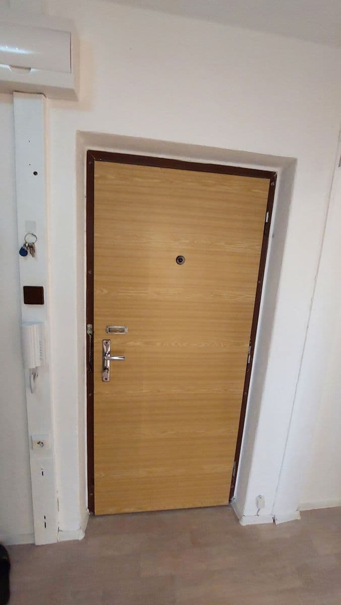 2 bedroom flat to rent, 63 m², Vikova, Slaný, Středočeský Region 2 bedroom flat to rent, 63 m², Vikova, Slaný, Středočeský Region