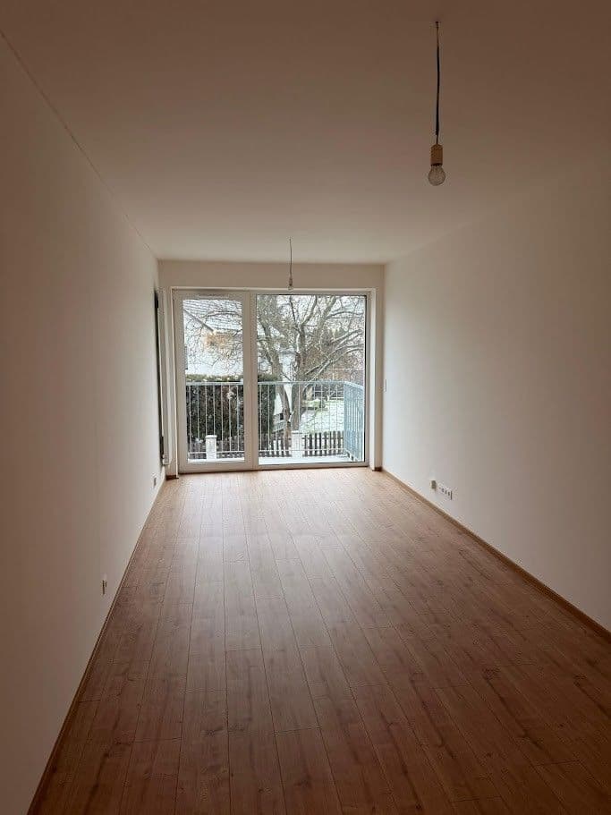 Studio flat to rent, 30 m², Českobrodská, Prague, Prague Studio flat to rent, 30 m², Českobrodská, Prague, Prague