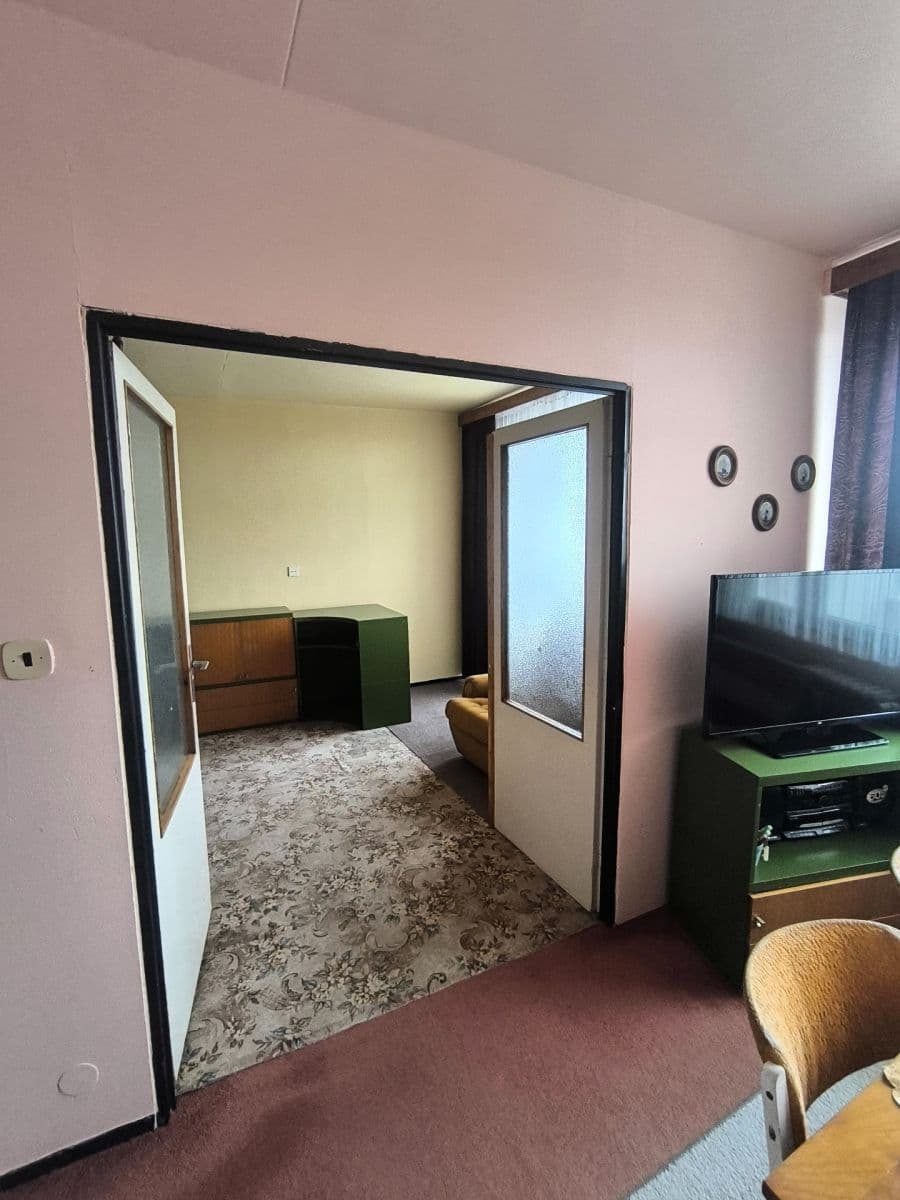 3 bedroom flat for sale, 67 m², Americká, Kladno, Středočeský Region 3 bedroom flat for sale, 67 m², Americká, Kladno, Středočeský Region