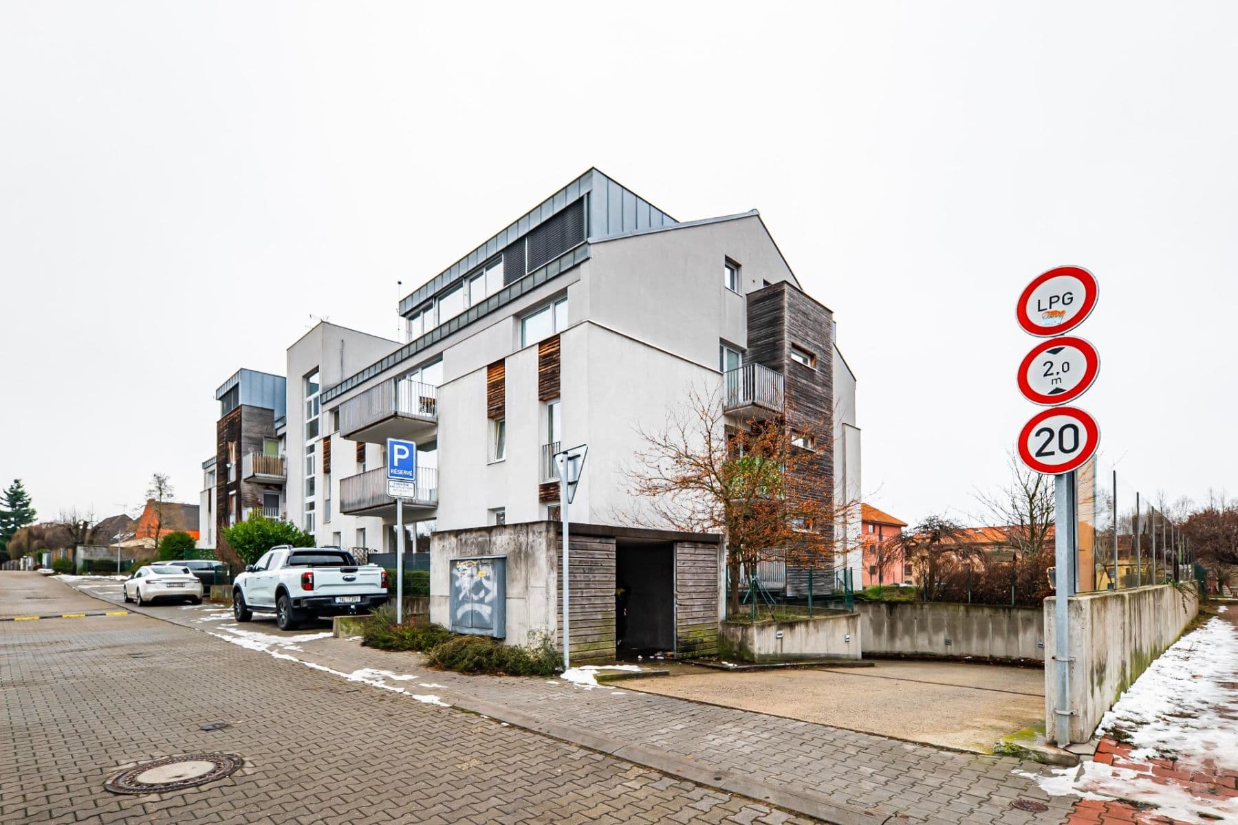 Studio flat to rent, 37 m², Rotavská, Prague, Prague Studio flat to rent, 37 m², Rotavská, Prague, Prague