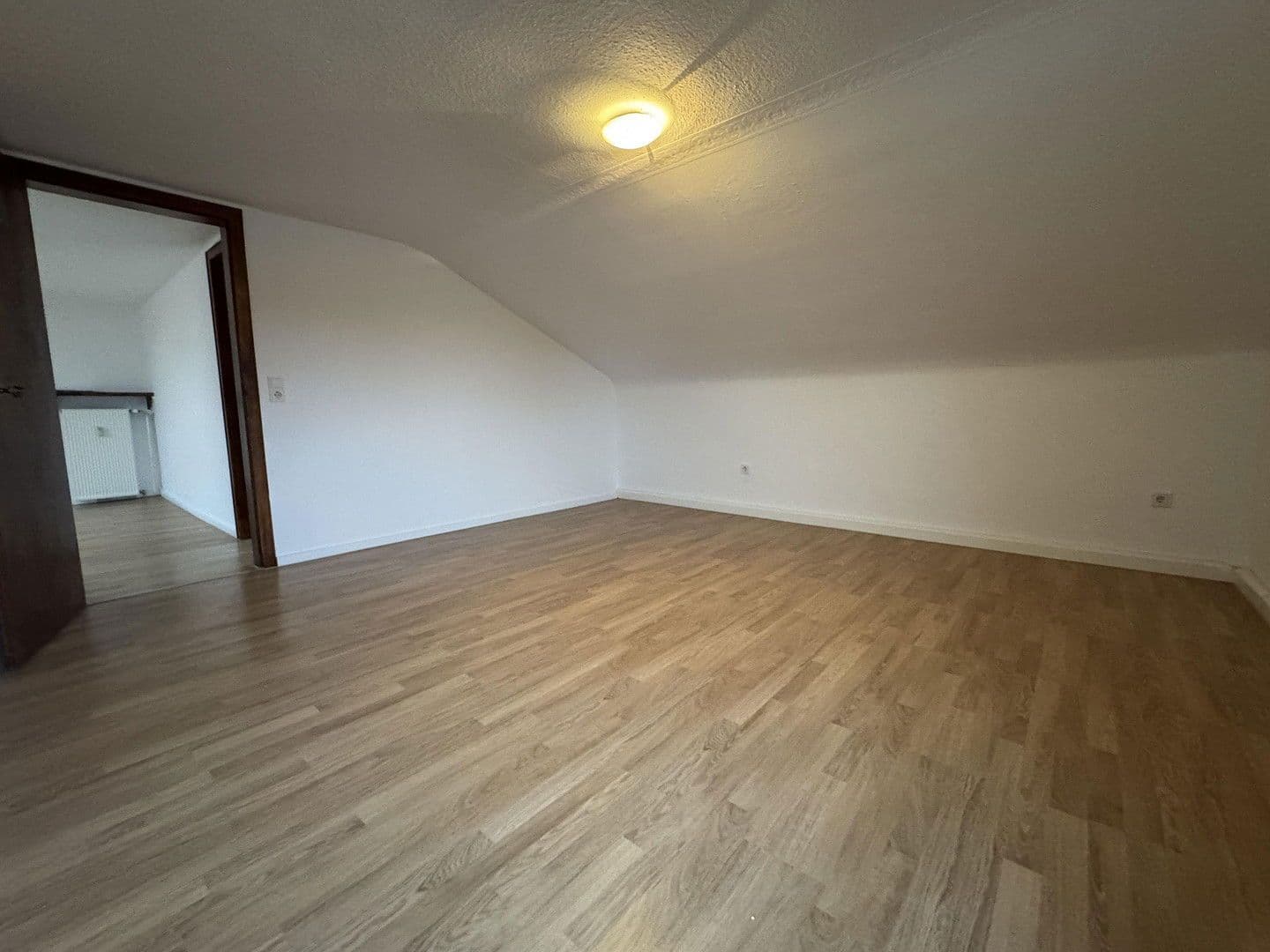 4 bedroom flat to rent, 78 m², Strassen 69-71, Bergisch Gladbach, North Rhine-Westphalia 4 bedroom flat to rent, 78 m², Strassen 69-71, Bergisch Gladbach, North Rhine-Westphalia