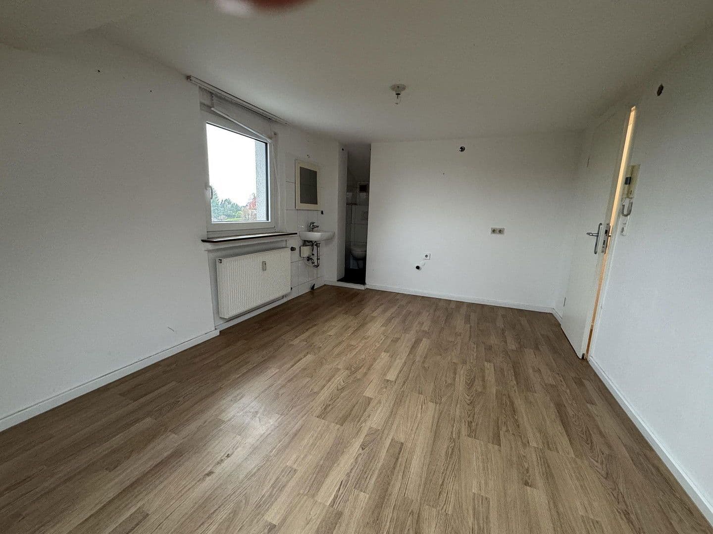 4 bedroom flat to rent, 78 m², Strassen 69-71, Bergisch Gladbach, North Rhine-Westphalia 4 bedroom flat to rent, 78 m², Strassen 69-71, Bergisch Gladbach, North Rhine-Westphalia