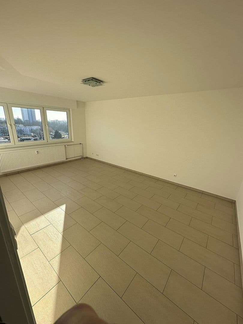 2 bedroom with open-plan kitchen flat to rent, 82 m², Amsterdamer Straße 1, Ludwigshafen am Rhein, Rhineland-Palatinate 2 bedroom with open-plan kitchen flat to rent, 82 m², Amsterdamer Straße 1, Ludwigshafen am Rhein, Rhineland-Palatinate