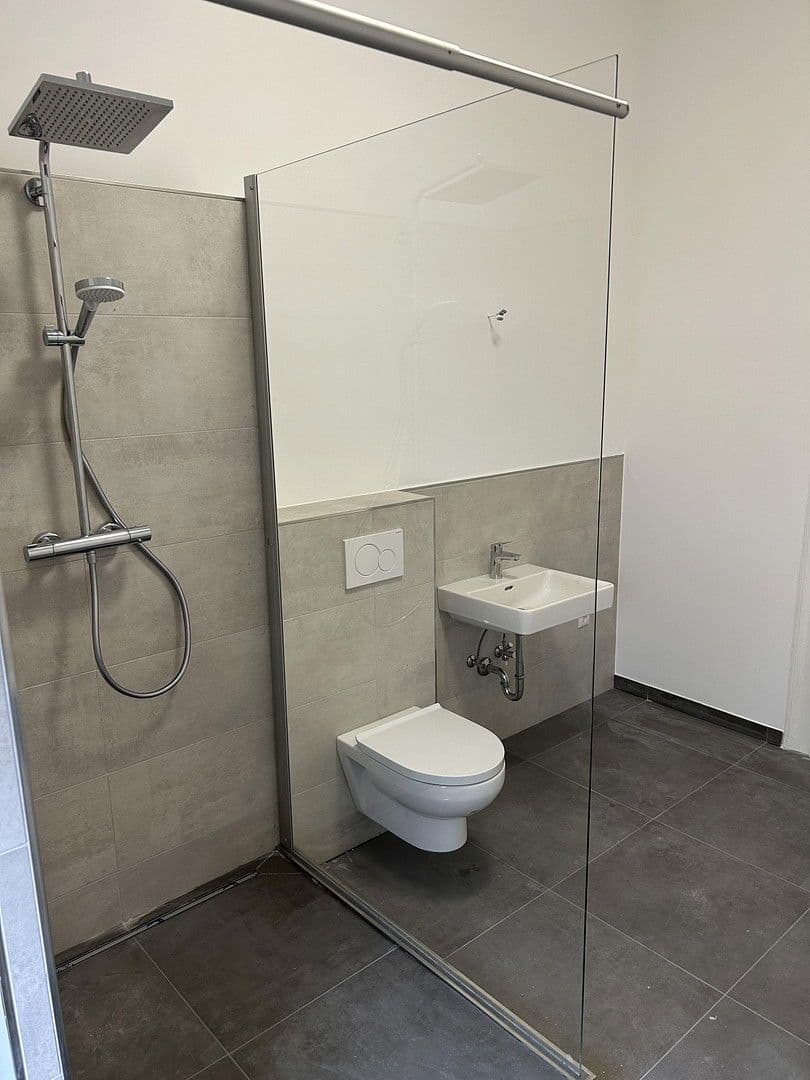 4 bedroom flat for sale, 93 m², Rheinfeldstraße 67, Ludwigshafen, Rhineland-Palatinate 4 bedroom flat for sale, 93 m², Rheinfeldstraße 67, Ludwigshafen, Rhineland-Palatinate