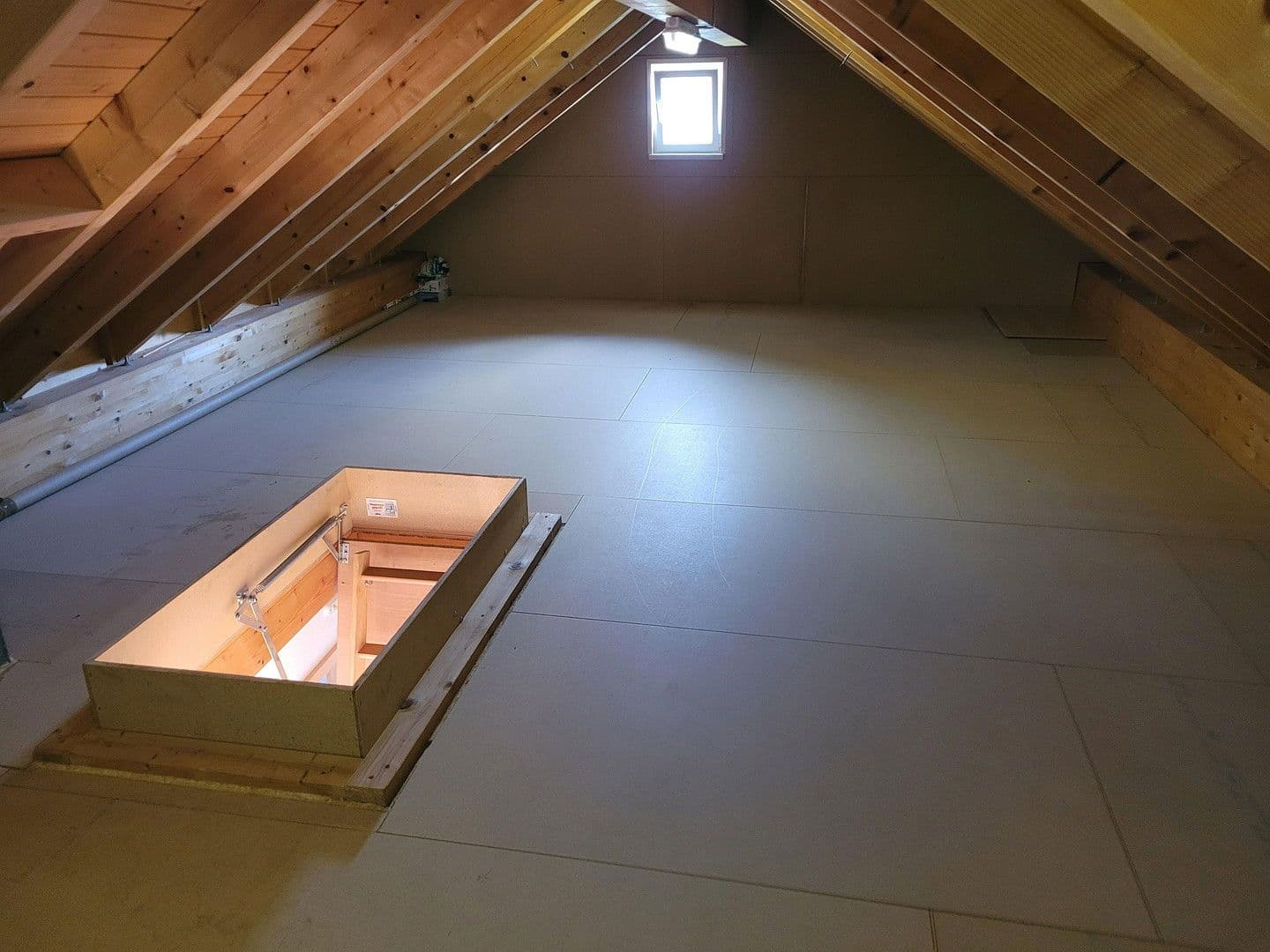 3 bedroom with open-plan kitchen flat to rent, 130 m², Laufenburg (Baden), Baden-Württemberg 3 bedroom with open-plan kitchen flat to rent, 130 m², Laufenburg (Baden), Baden-Württemberg