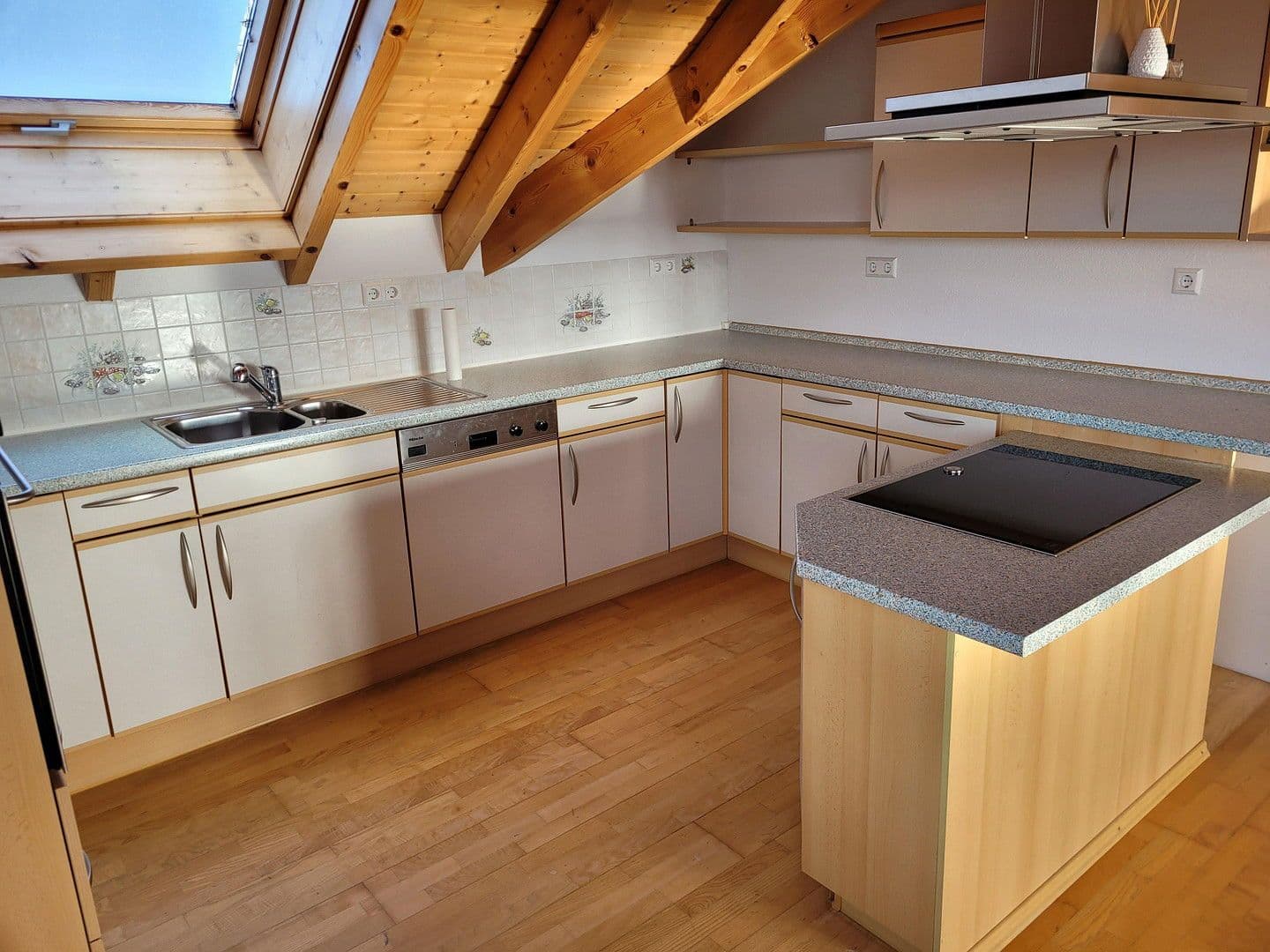 3 bedroom with open-plan kitchen flat to rent, 130 m², Laufenburg (Baden), Baden-Württemberg 3 bedroom with open-plan kitchen flat to rent, 130 m², Laufenburg (Baden), Baden-Württemberg