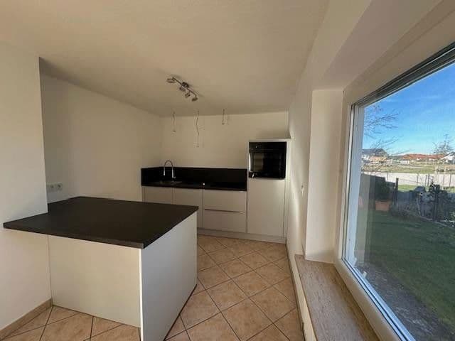 3 bedroom flat to rent, 95 m², Brunnthal, Bavaria 3 bedroom flat to rent, 95 m², Brunnthal, Bavaria