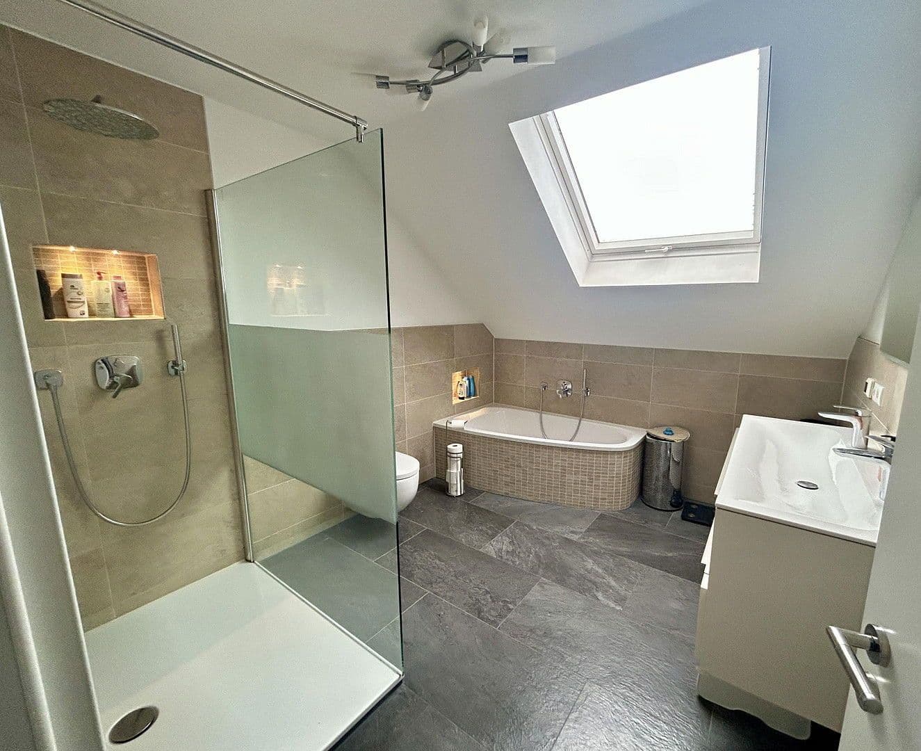 house to rent, 150 m², Gräfelfing, Bavaria house to rent, 150 m², Gräfelfing, Bavaria