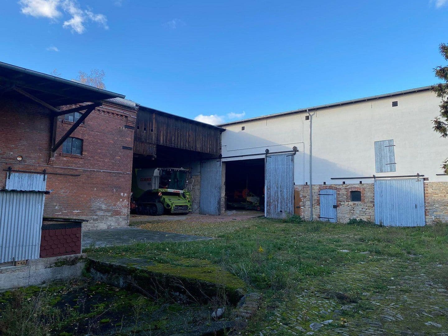 house for sale, 260 m², Nienburg (Saale), Saxony-Anhalt house for sale, 260 m², Nienburg (Saale), Saxony-Anhalt