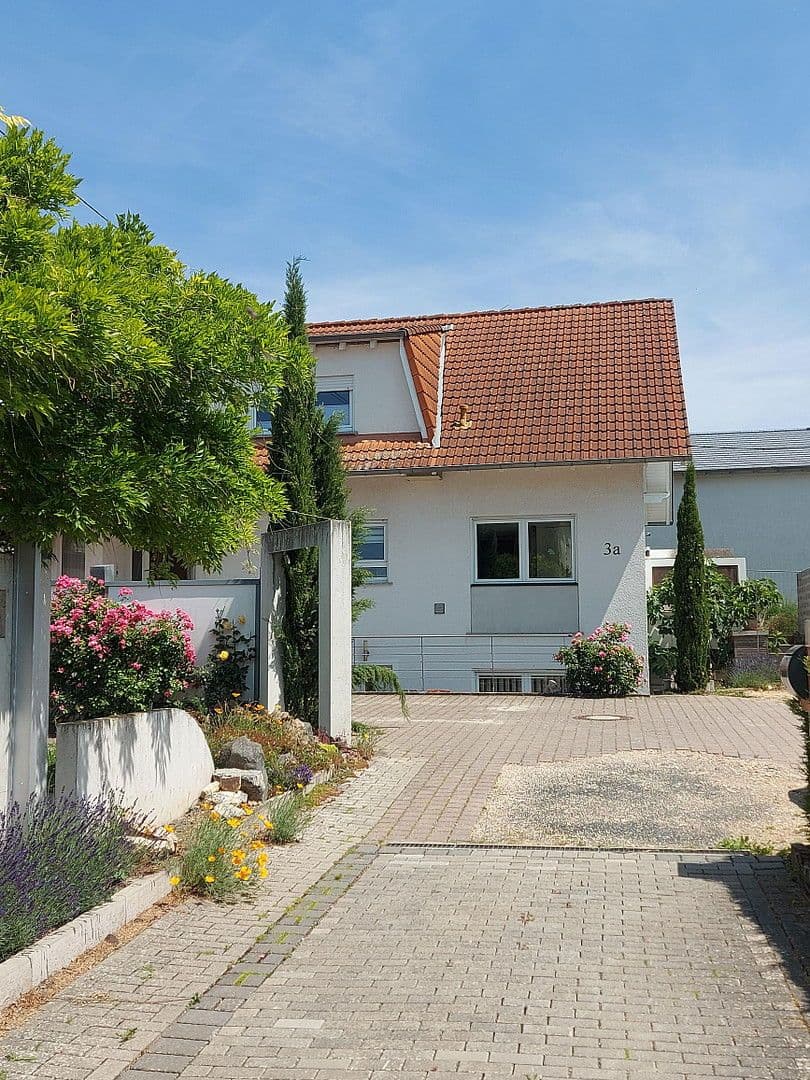 house for sale, 177 m², Waldalgesheim, Rhineland-Palatinate house for sale, 177 m², Waldalgesheim, Rhineland-Palatinate