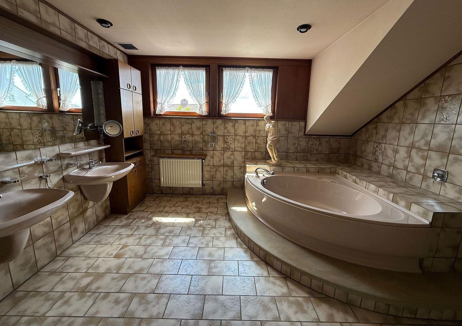 house for sale, 478 m², Neuhof, Hesse house for sale, 478 m², Neuhof, Hesse