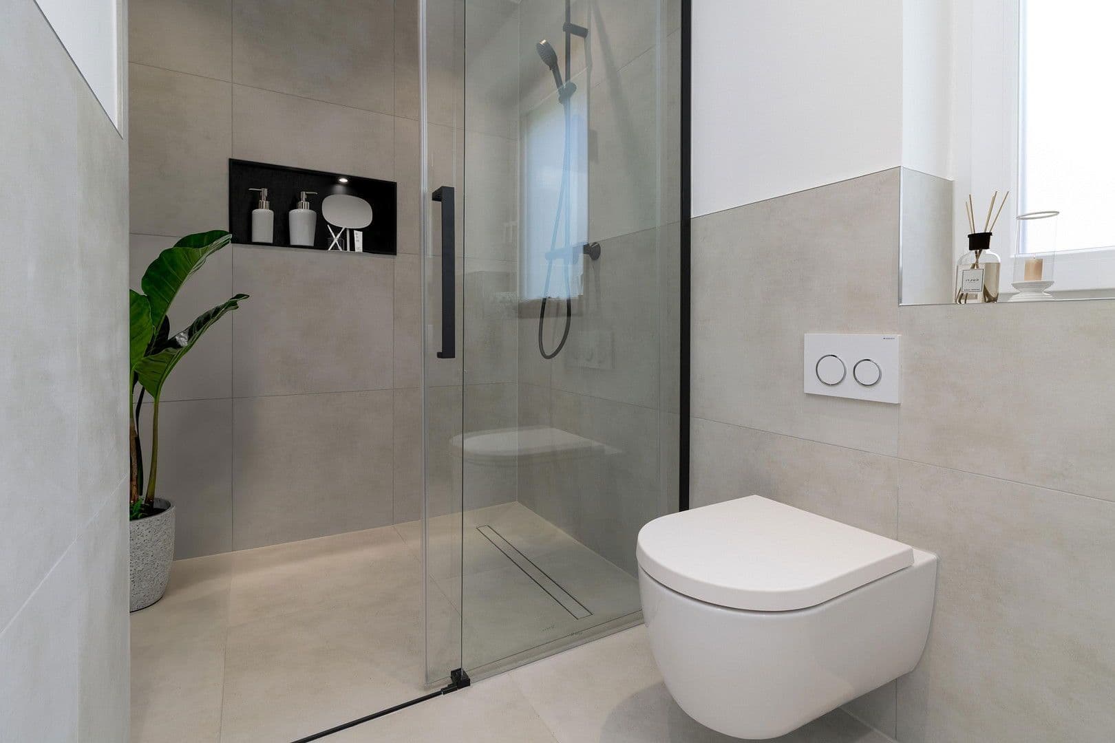 2 bedroom with open-plan kitchen flat for sale, 100 m², München, Bavaria 2 bedroom with open-plan kitchen flat for sale, 100 m², München, Bavaria