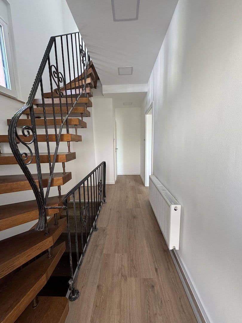 house to rent, 150 m², Koblenz, Rhineland-Palatinate house to rent, 150 m², Koblenz, Rhineland-Palatinate