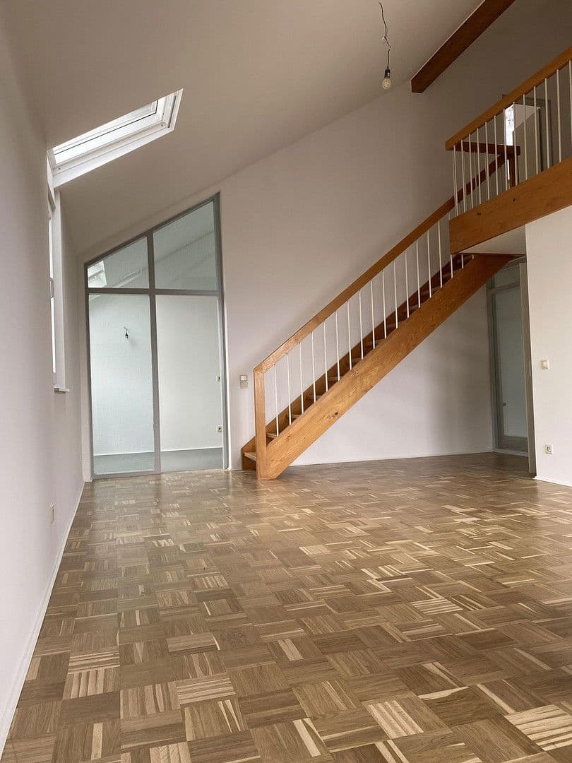 4 bedroom flat to rent, 108 m², Richard-Strauß-Allee 3, Wuppertal, North Rhine-Westphalia 4 bedroom flat to rent, 108 m², Richard-Strauß-Allee 3, Wuppertal, North Rhine-Westphalia