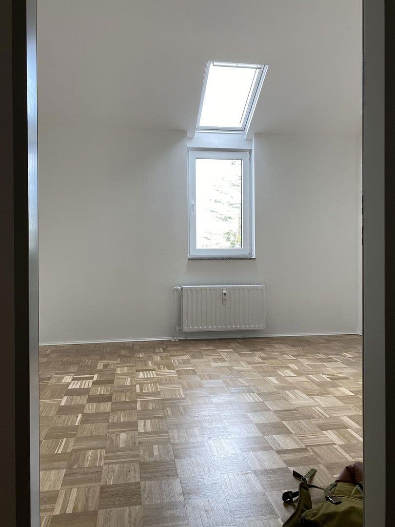 4 bedroom flat to rent, 108 m², Richard-Strauß-Allee 3, Wuppertal, North Rhine-Westphalia 4 bedroom flat to rent, 108 m², Richard-Strauß-Allee 3, Wuppertal, North Rhine-Westphalia