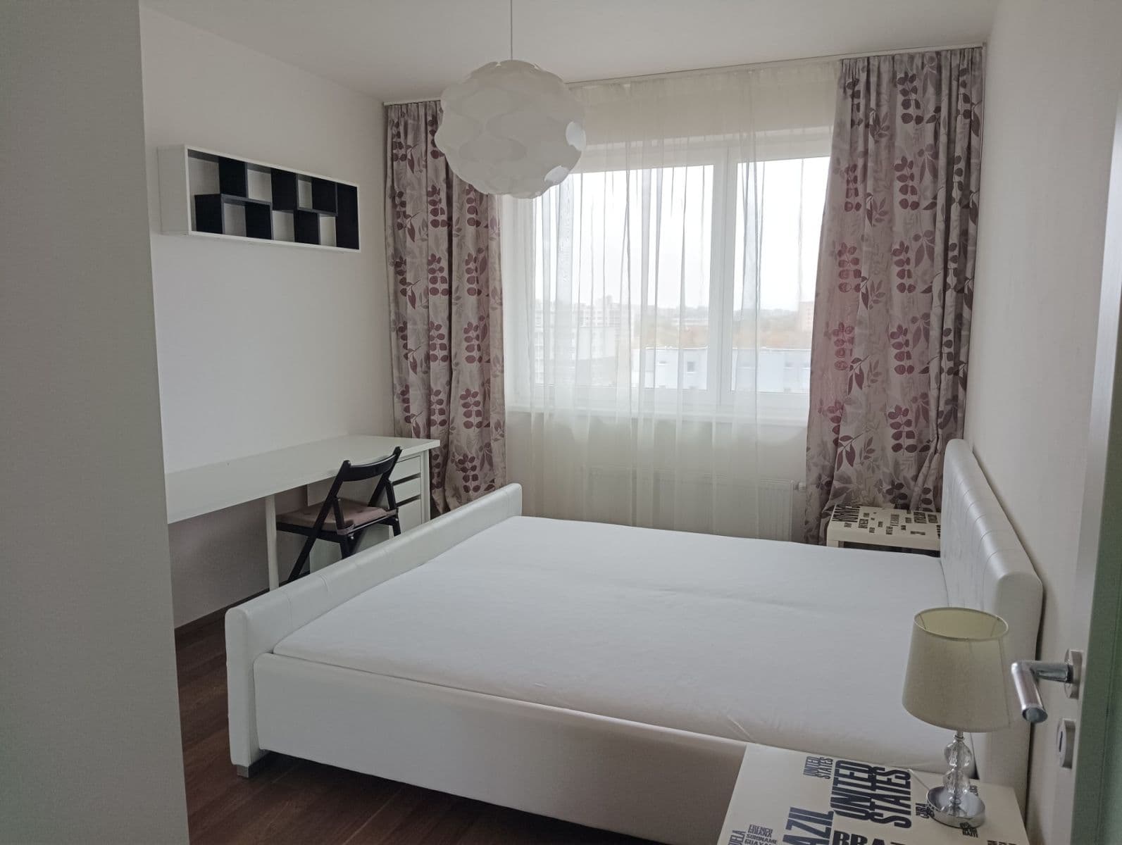 1 bedroom with open-plan kitchen flat to rent, 57 m², Modenská, Prague, Prague 1 bedroom with open-plan kitchen flat to rent, 57 m², Modenská, Prague, Prague