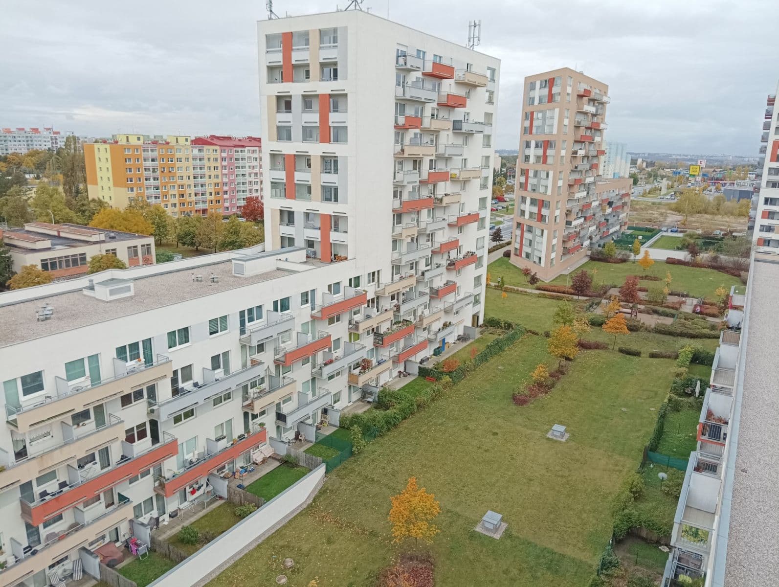 1 bedroom with open-plan kitchen flat to rent, 57 m², Modenská, Prague, Prague 1 bedroom with open-plan kitchen flat to rent, 57 m², Modenská, Prague, Prague