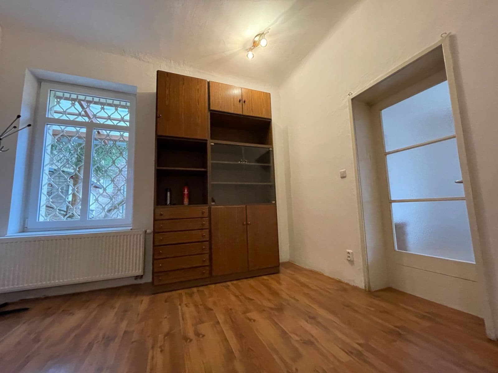 1 bedroom flat to rent, 43 m², V Šáreckém údolí, Prague, Prague 1 bedroom flat to rent, 43 m², V Šáreckém údolí, Prague, Prague