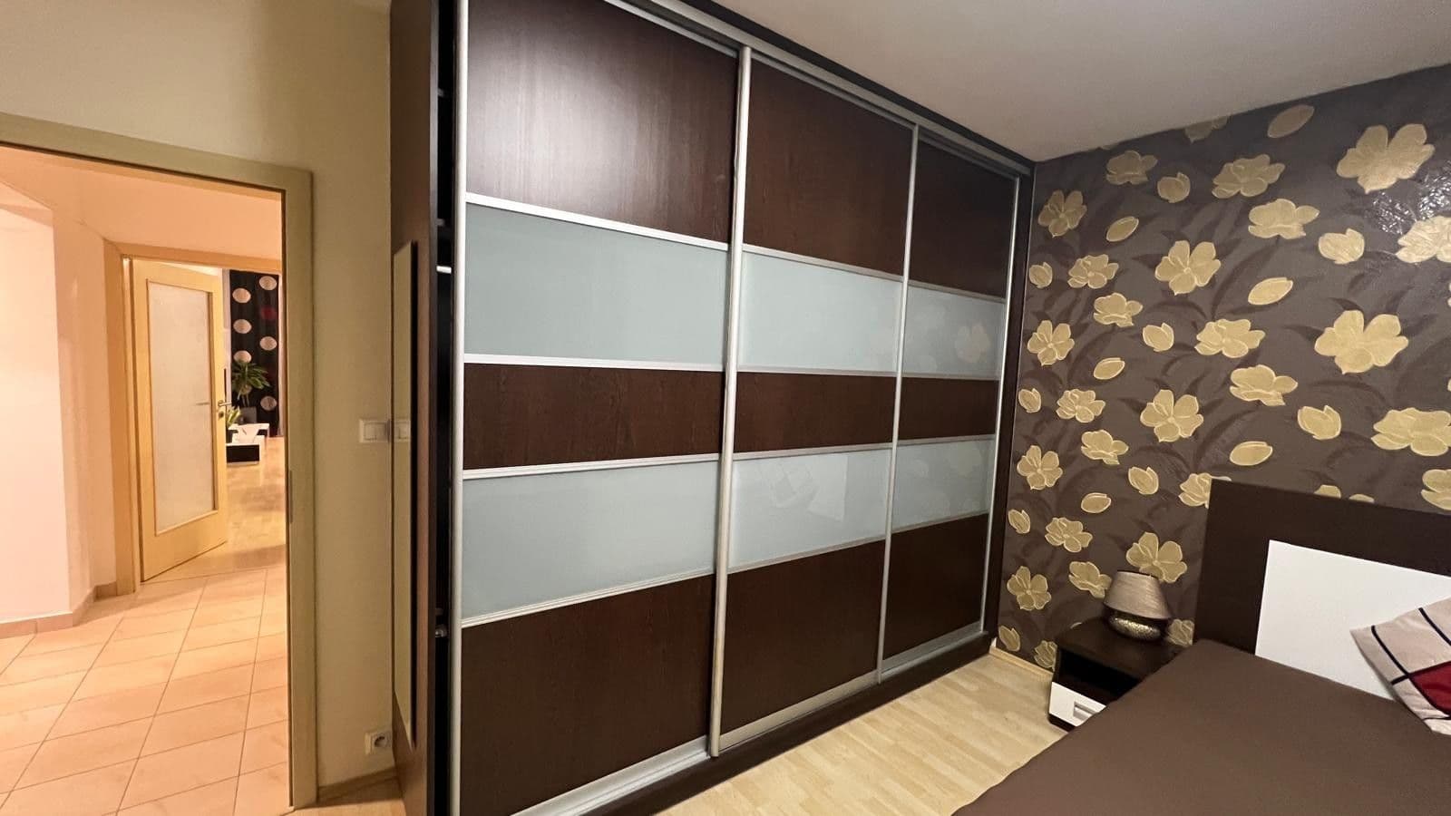 2 bedroom with open-plan kitchen flat to rent, 78 m², Athénská, Prague, Prague 2 bedroom with open-plan kitchen flat to rent, 78 m², Athénská, Prague, Prague