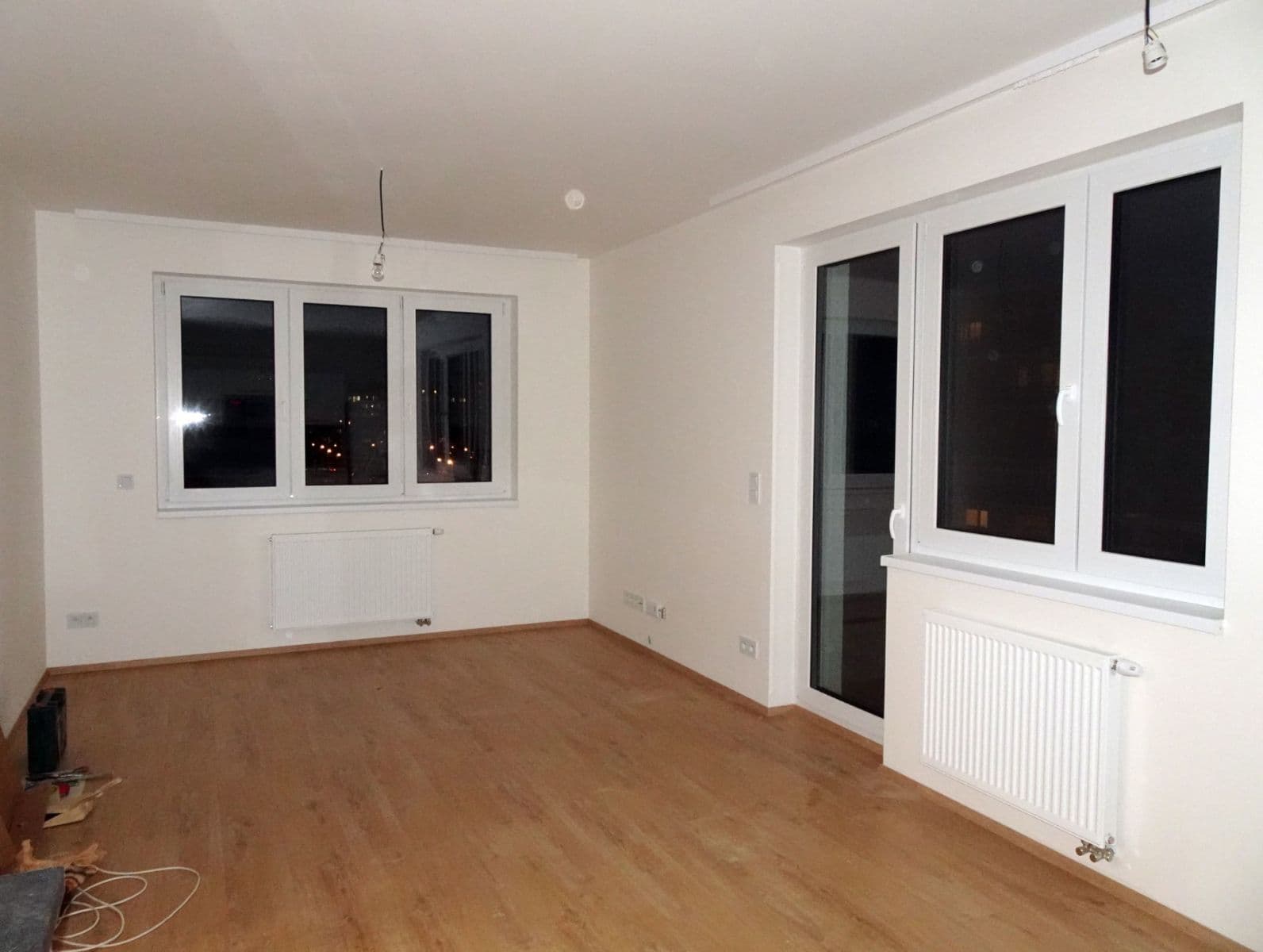 2 bedroom with open-plan kitchen flat to rent, 63 m², Miloše Havla, Prague, Prague 2 bedroom with open-plan kitchen flat to rent, 63 m², Miloše Havla, Prague, Prague