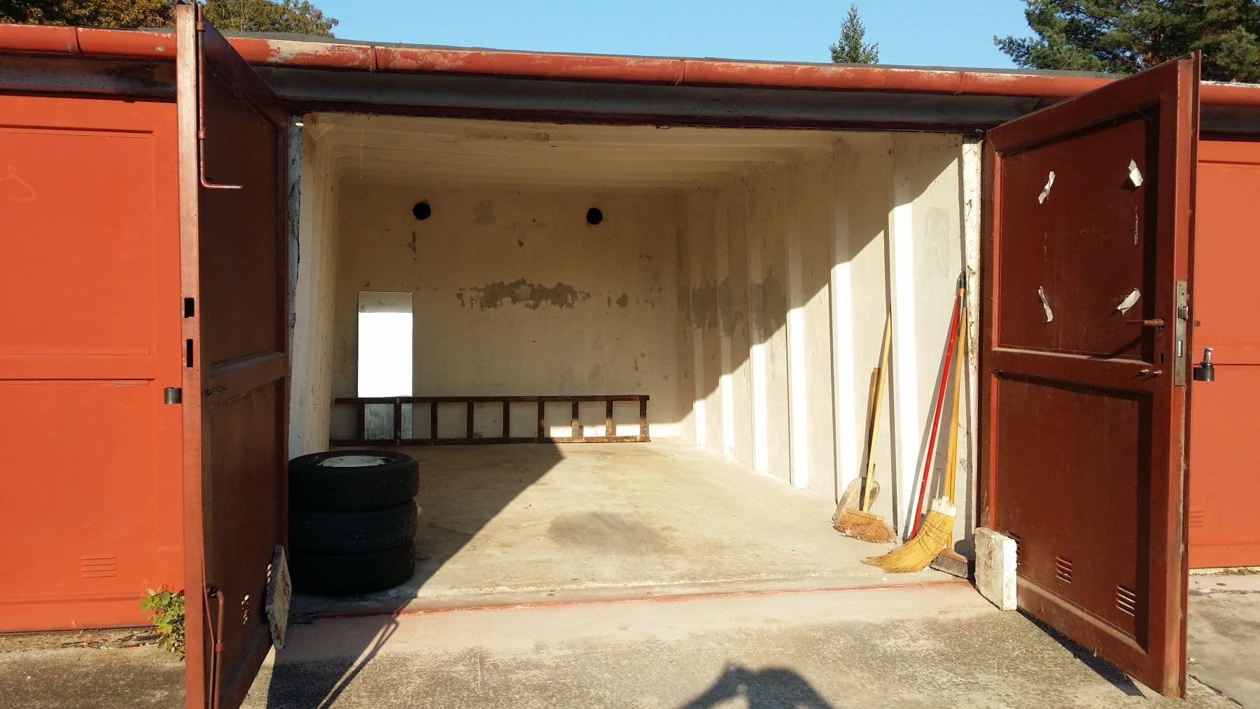 garage to rent, 17 m², Fillova, Brno, Jihomoravský Region garage to rent, 17 m², Fillova, Brno, Jihomoravský Region