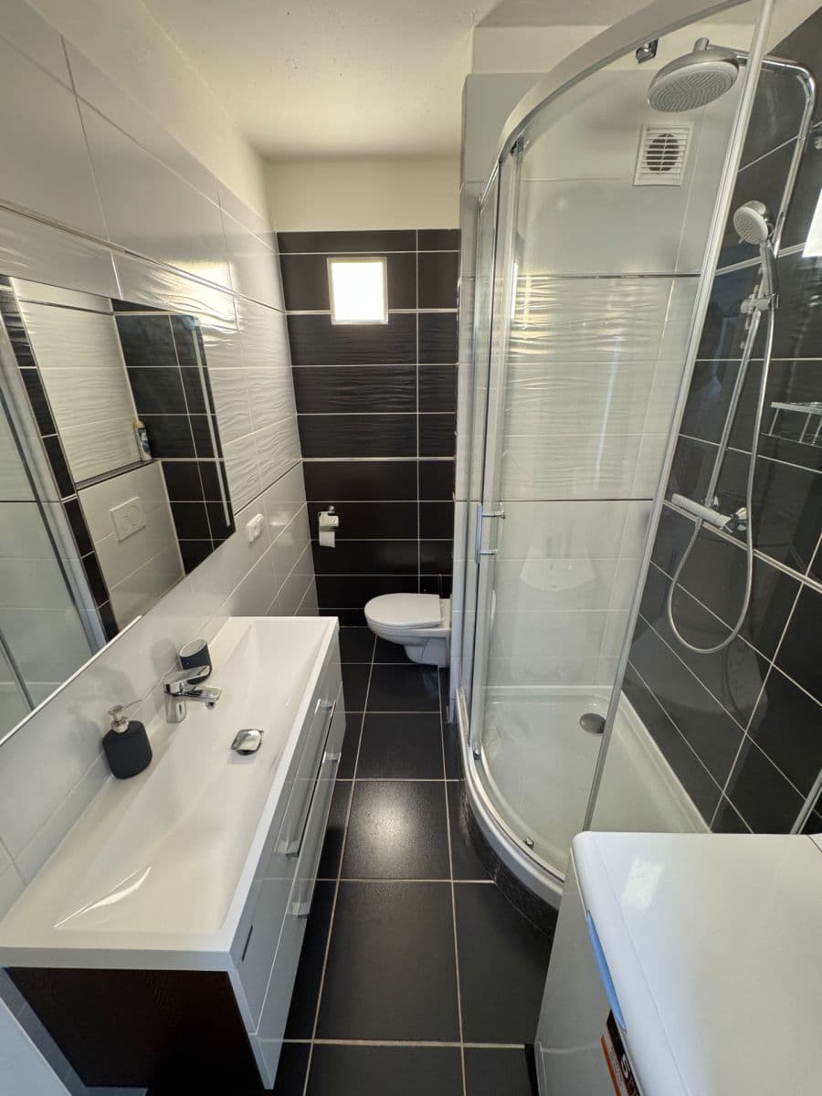 Studio flat to rent, 32 m², U Kamýku, Prague, Prague Studio flat to rent, 32 m², U Kamýku, Prague, Prague