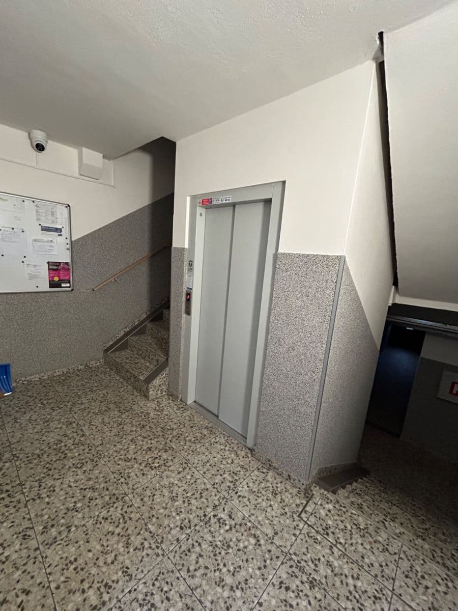 1 bedroom with open-plan kitchen flat to rent, 42 m², Rabasova, Ústí nad Labem, Ústecký Region 1 bedroom with open-plan kitchen flat to rent, 42 m², Rabasova, Ústí nad Labem, Ústecký Region