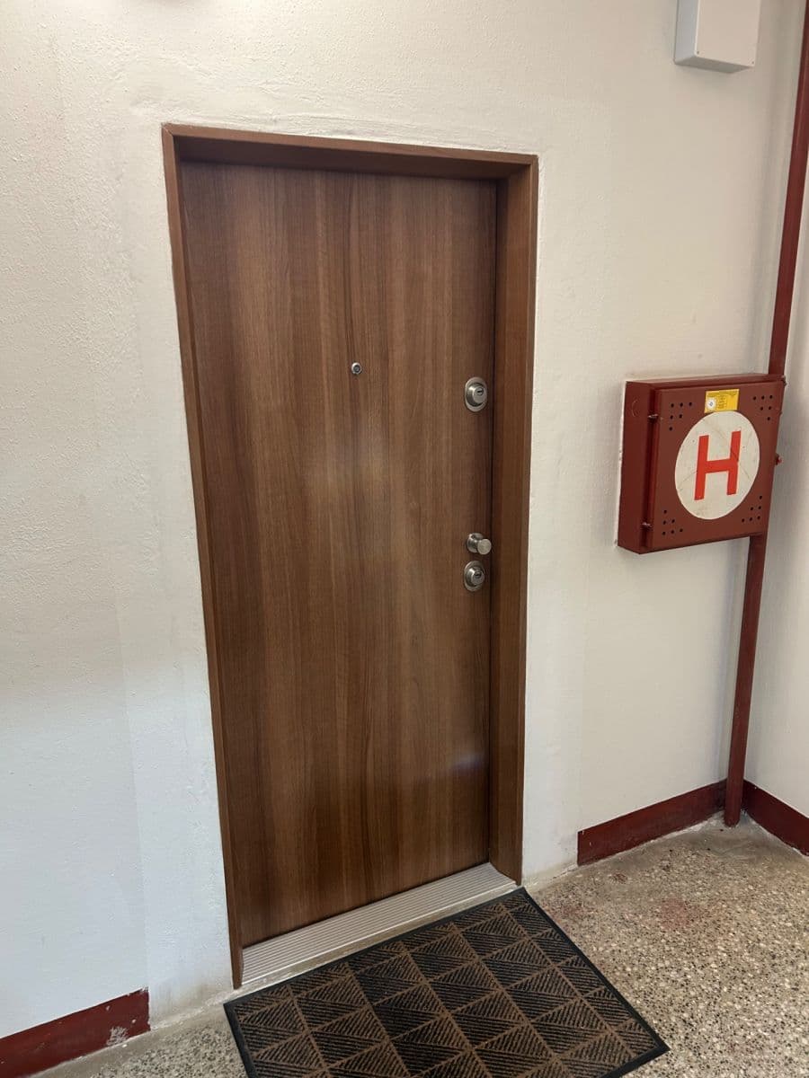 1 bedroom with open-plan kitchen flat to rent, 42 m², Rabasova, Ústí nad Labem, Ústecký Region 1 bedroom with open-plan kitchen flat to rent, 42 m², Rabasova, Ústí nad Labem, Ústecký Region