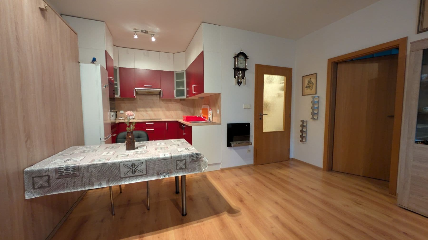 1 bedroom with open-plan kitchen flat to rent, 58 m², Goldscheiderova, Plzeň, Plzeňský Region 1 bedroom with open-plan kitchen flat to rent, 58 m², Goldscheiderova, Plzeň, Plzeňský Region