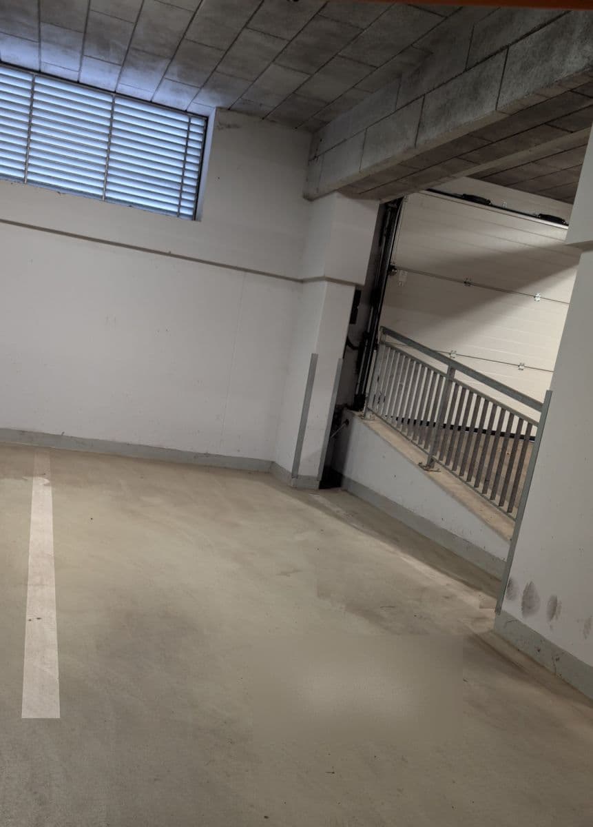 1 bedroom with open-plan kitchen flat to rent, 58 m², Goldscheiderova, Plzeň, Plzeňský Region 1 bedroom with open-plan kitchen flat to rent, 58 m², Goldscheiderova, Plzeň, Plzeňský Region